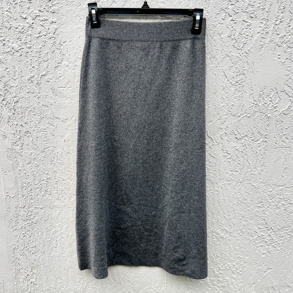NWOT Banana Republic High Rise Elastic Waist Pull On Midi Skirt Gray Women's XXS - Picture 1 of 6